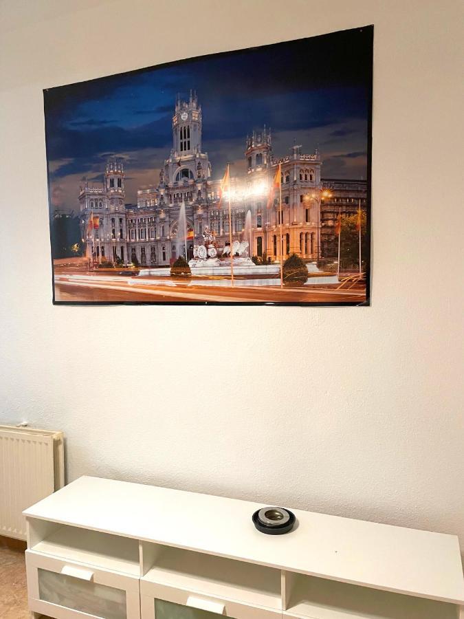 Bed and Breakfast Sol Montera & Parking Tph Madrid Exterior foto