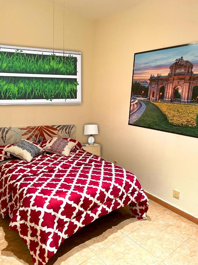 Bed and Breakfast Sol Montera & Parking Tph Madrid Exterior foto